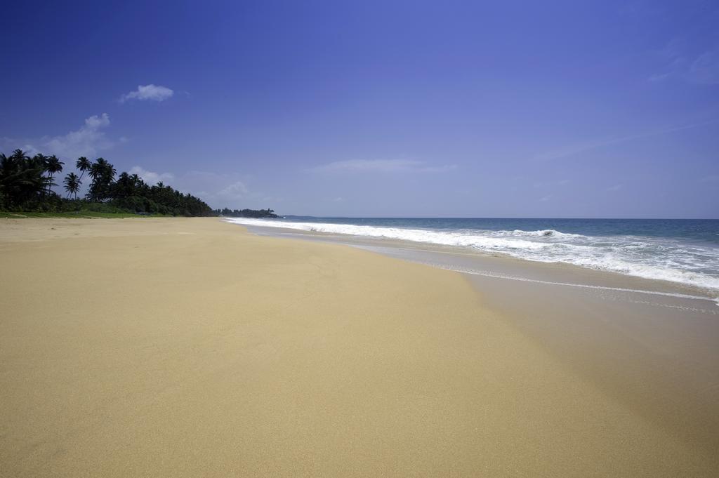 Sri Villas Bentota Exteriör bild