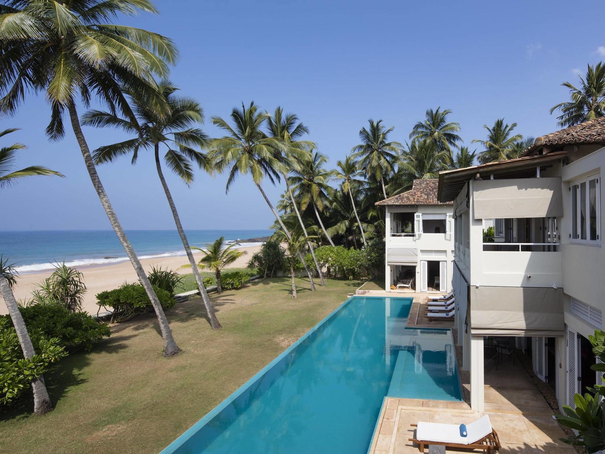 Sri Villas Bentota Exteriör bild